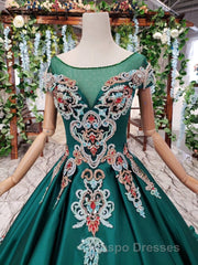 Luxury Green Round Neck Short Sleeves Evening Prom Dress with Beading