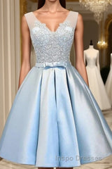 Blue A Line Princess V Neck Backless Appliques Homecoming Dress