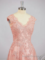 A-Line/Princess V-neck Floor-Length Tulle Mother of the Bride Dress With Appliques Lace