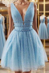 A-Line/Princess V-neck Short/Mini Tulle Homecoming Dress