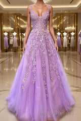 A-Line/Princess V-neck Sweep Train Tulle Evening Prom Dress With Appliques Lace