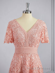 A-Line/Princess V-neck Tea-Length Chiffon Mother of the Bride Dress With Appliques Lace