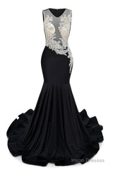 Black V-Neck Sheer Corset Prom Dresses Beaded Mermaid Long Train Evening Gowns