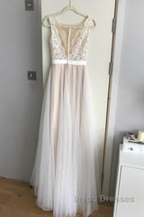Boho Lace Appliques Tulle Long Wedding Dress Beach