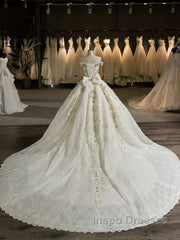 Gorgeous Off-The-Shoulder Chapel Train Ball Gown Wedding Dress With Bowknot