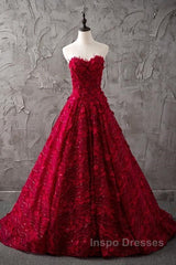 Romantic Burgundy Lace Embroidery Sweetheart Wedding Dress Princess