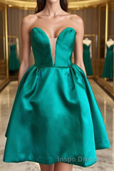 Short V Neck Green Evening Prom Dress, V Neck Short Green Formal Homecoming Dress